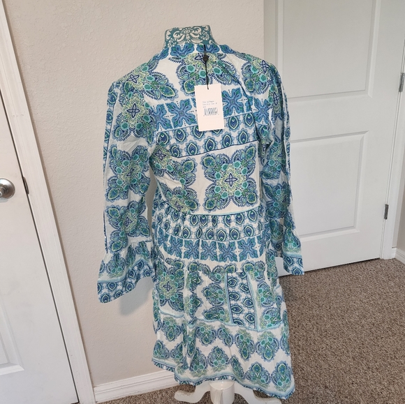 Hale bod dresses - Picture 3 of 8